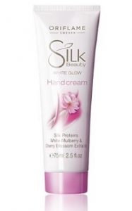 Harga Silk Beauty White Glow Oriflame dan Manfaatnya Maret 2023